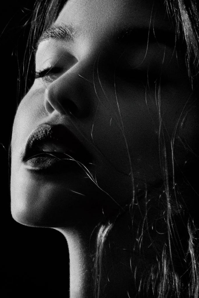 pexels-photo-2193934 Woman's Face